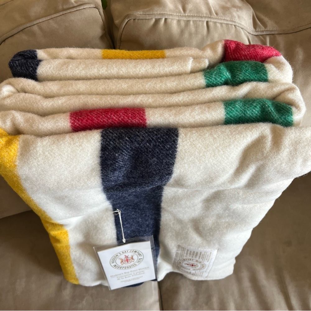 HUDSON’S BAY COMPANY 8 Point King Size Wool Blanket Made in England NWT - Picture 8 of 14